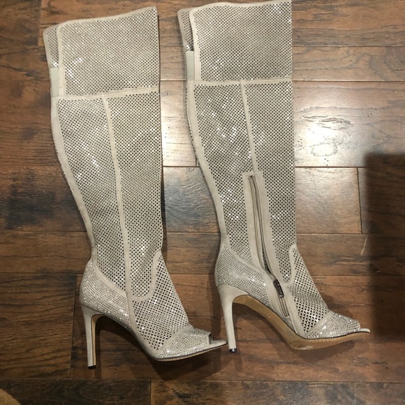 Vince Camuto over knee - Picture 5 of 5